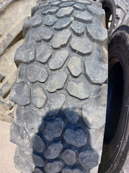 335/80R20 Continental opony używane rolnicze para