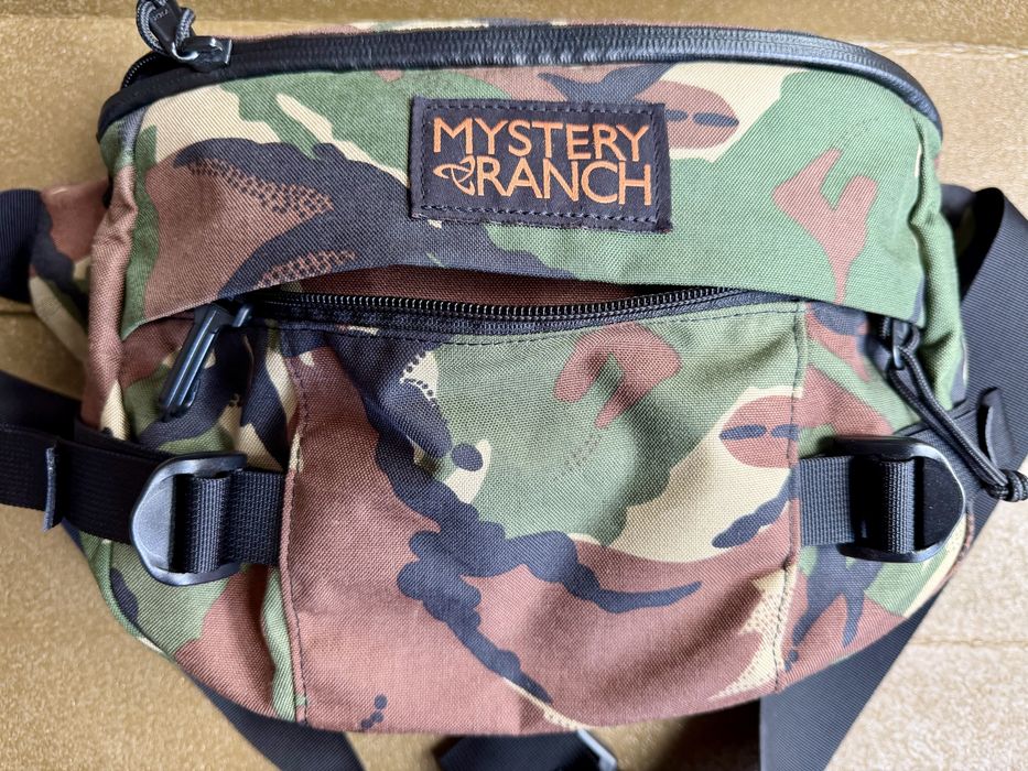 Mystery Ranch torba biodrowa, saszetka, nerka. DPM camo. Hip monkey