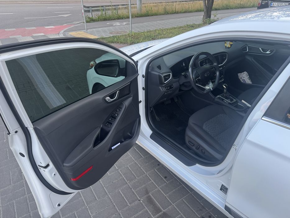Hyundai Ioniq 2017 VIN KMHC75LC5HU048556 фото оголошення 9 з 24