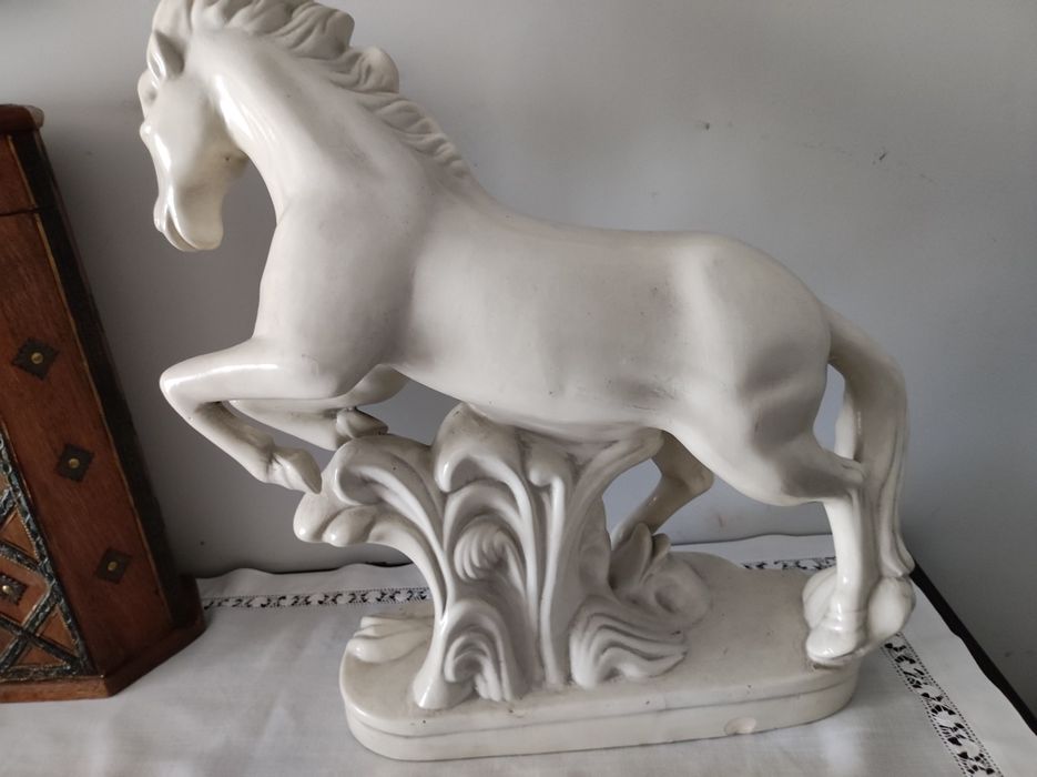 Estatueta cavalo