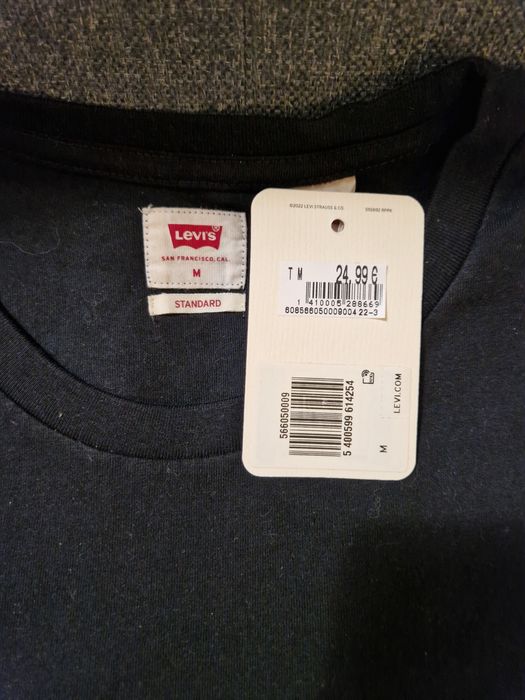 T-shirt Levis tamanho M