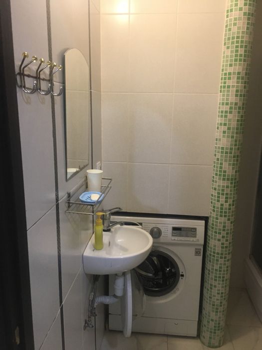 Здається квартира подобово на Довженка