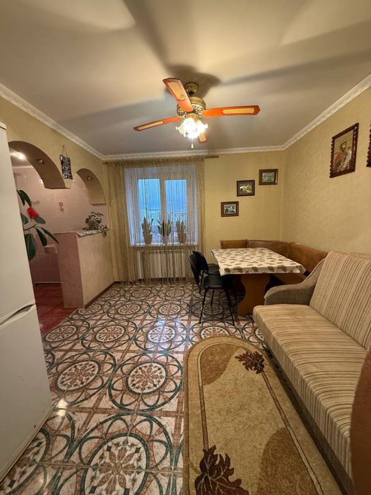 Здам трьохкімнатну квартиру з автономним опаленням