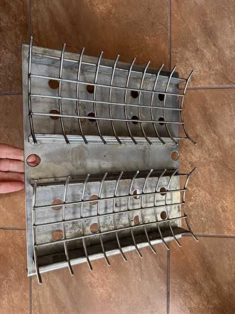 Wieża, kolumna parzelnicza - forma do mięsa