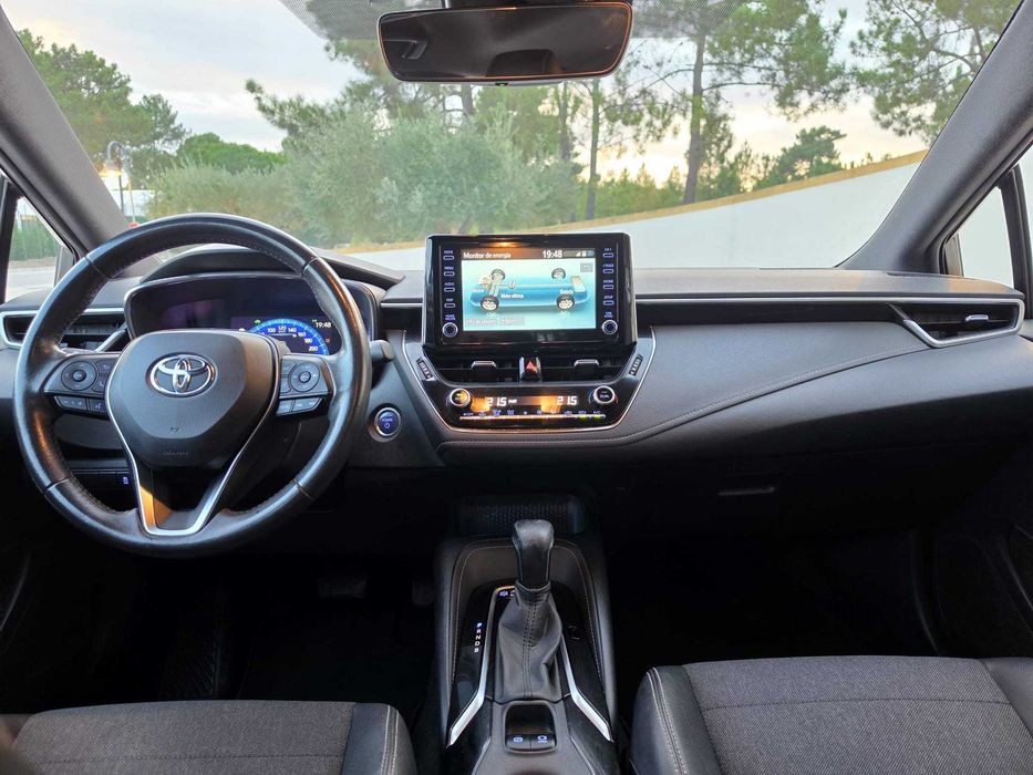 Corolla 1.8HSD Confort Pack Sport NACIONAL