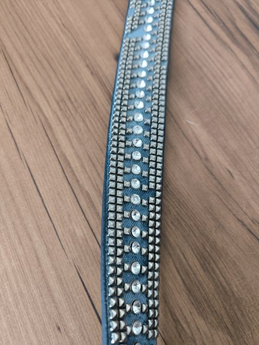 Croute De Cuir pasek damski niebieski kryształki ćwieki 85 aa'la jeans ozdobny