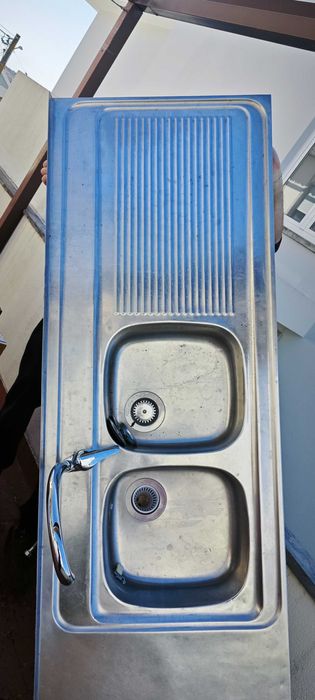 Bancada com torneira