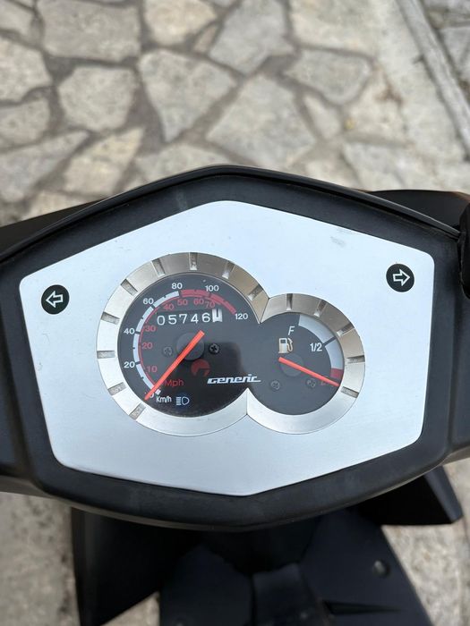 Scooter 125cc Generic Xor