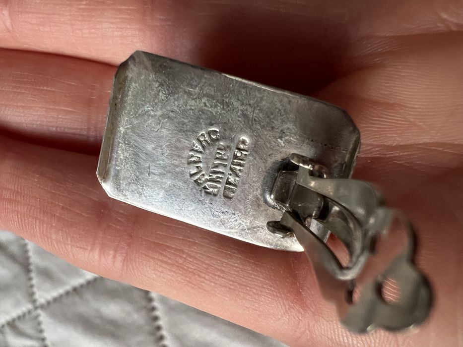 Srebrne duże klipsy z onyksem sygnowane