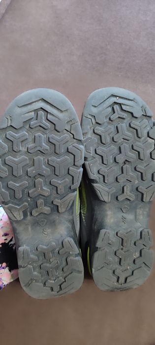 Buty wiosenne Decathlon 33 chłopięce