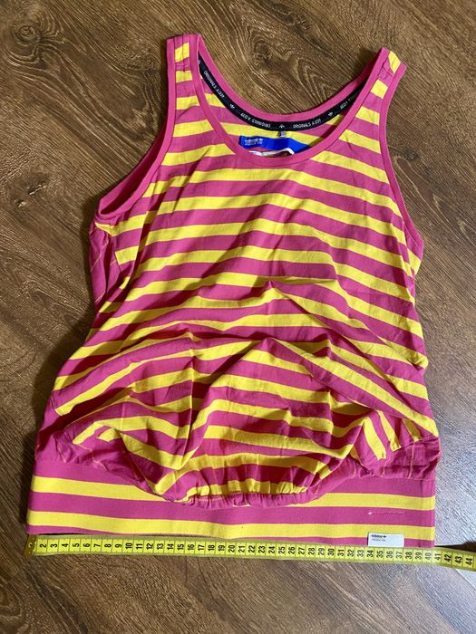 Adidas топ для майбутньоі мами