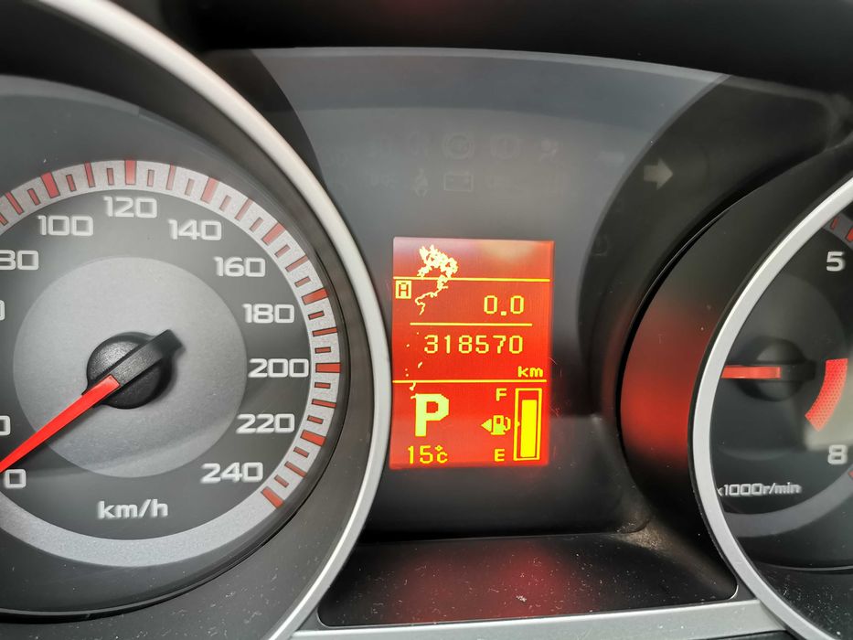легковий автомобіль Mitsubishi Outlander XL