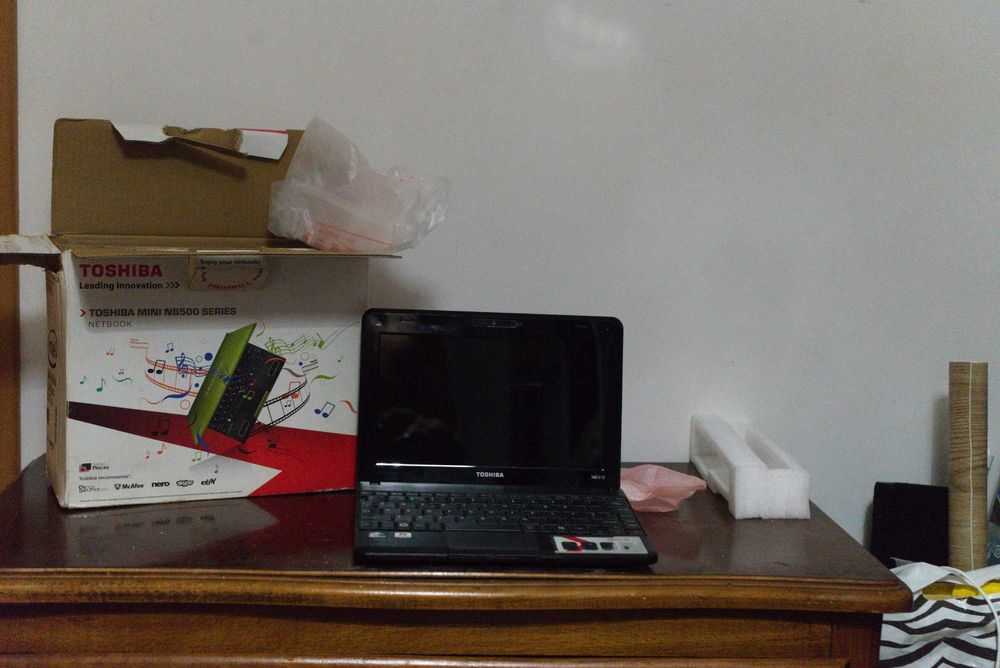 Portátil Toshiba Mini NB500 series – 10,1" / Atom / Bons Condições