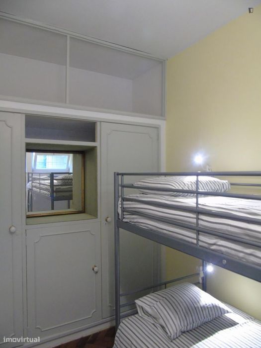 Quarto - localizado em Sintra Lisbon