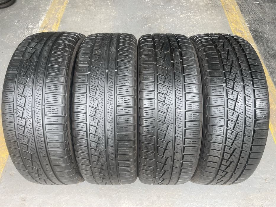 Шини зимові R20 235 55 Yokohama