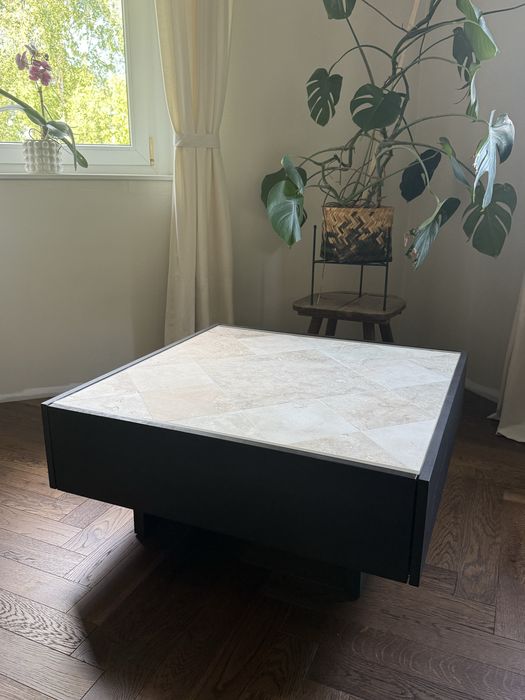 Stolik kawowy z blatem z trawertynu 90cm