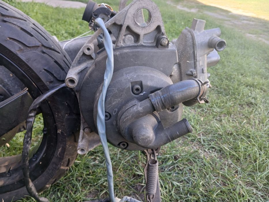 Peugeot jet force silnik części skuter