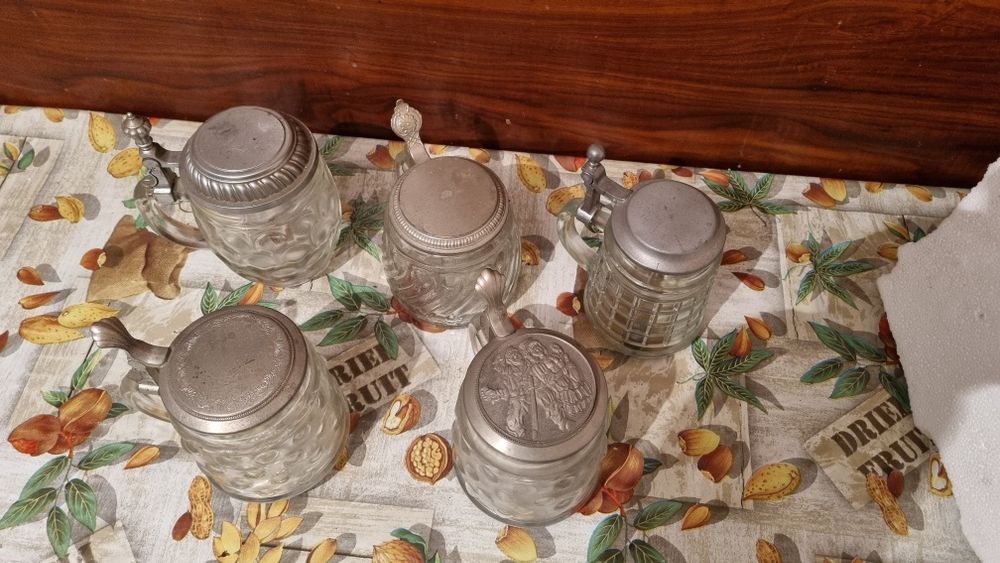 Kufel Kufle szklane z pokrywką