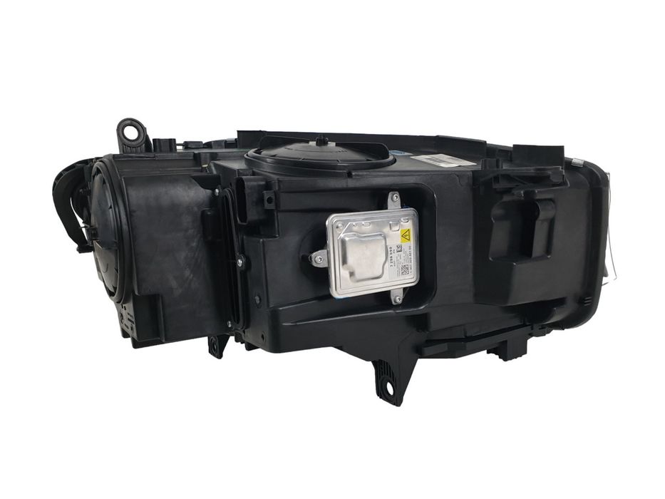 Передние фары Bi-Xenon No Adaptive комплектные на BMW X5 F15 2013-2018 года