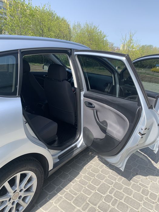 Продам  Seat Altea XL