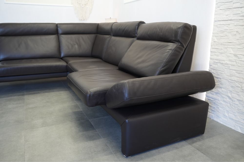 Nowoczesny narożnik z naturalnej skóry