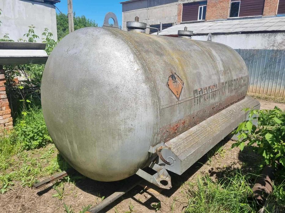 Газовая емкость 7.5 м3