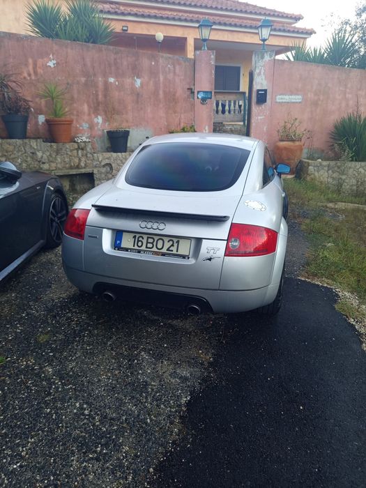 Audi TT de 2001 tracção as 4 e 225cv