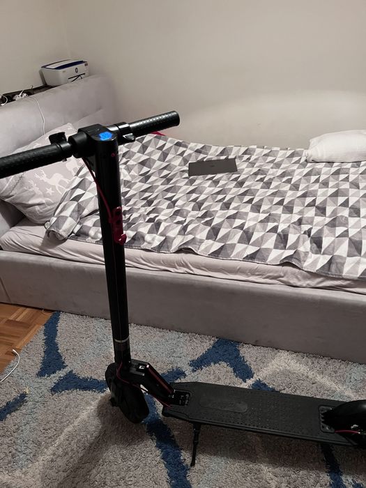 Sprzedam hulajnogę elektryczną