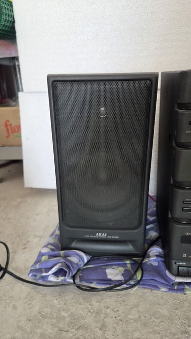 Wieża Akai AC-MX90