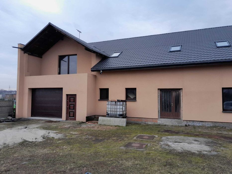 Budunek mieszkalny  dobra lokalizacja