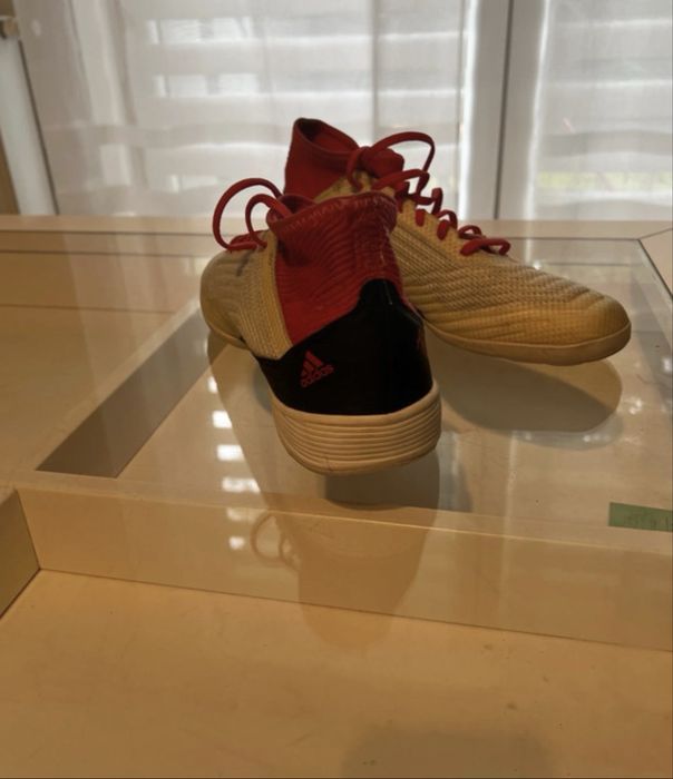 Buty kolor kremowy Adiads Raptor