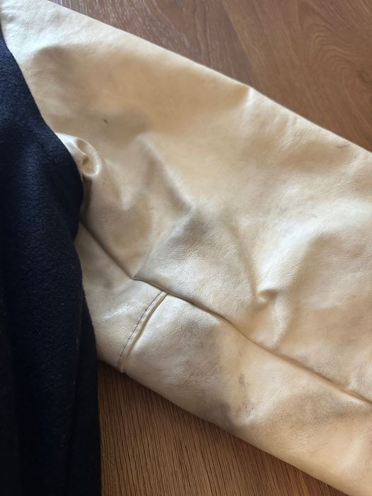 Casaco universitário americano original