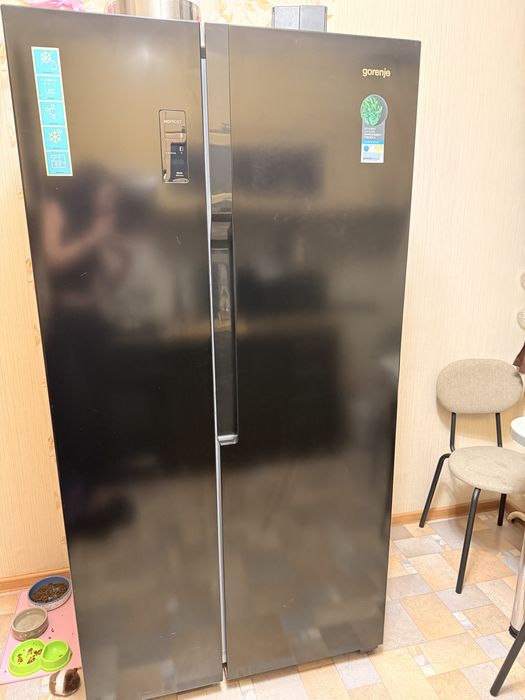 Холодильник SIDE-BY-SIDE