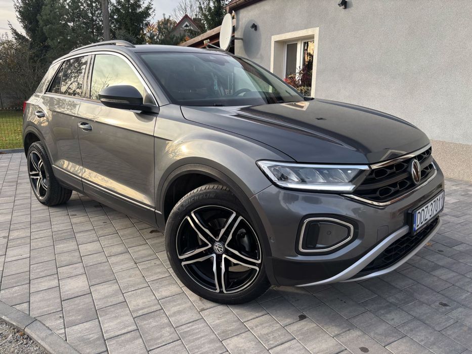Volkswagen T-Roc 1.5 TSI 150 KM Automat Virtual Cockpit Radar