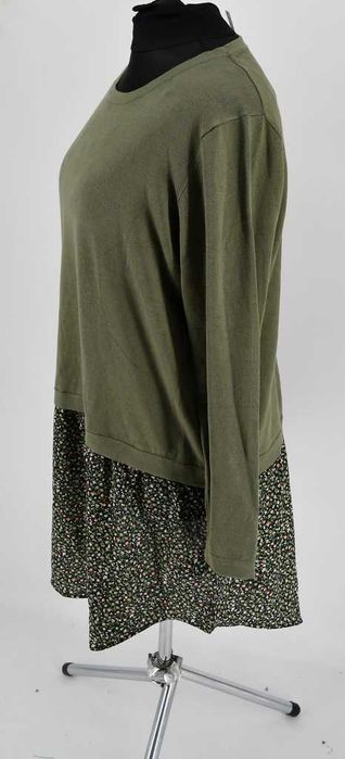 Dzianinowa sukienka ze zwiewnym dołem Rainbow 48/50