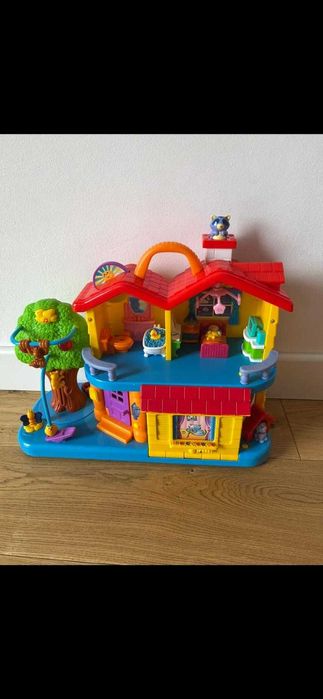 Dumel Discovery Odkrywczy domek interaktywny