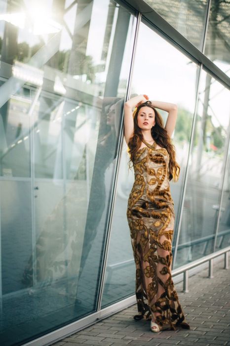 Прокат дизайнерської сукні