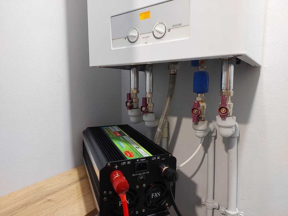 Преобразователь с функцией заряда 12v 7200 вт Безперебійник Інвертор