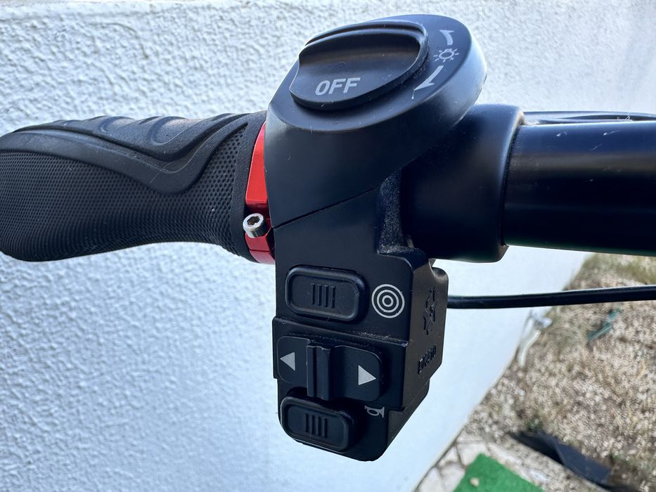 UrbanGlide E-Cross Pro Boost 1600W - apenas 232 km