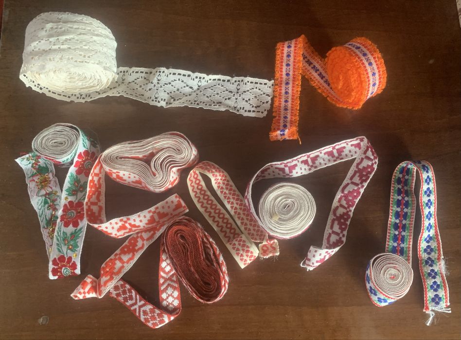 Нитки х/ б в ассортименте, тесьма в ассортименте