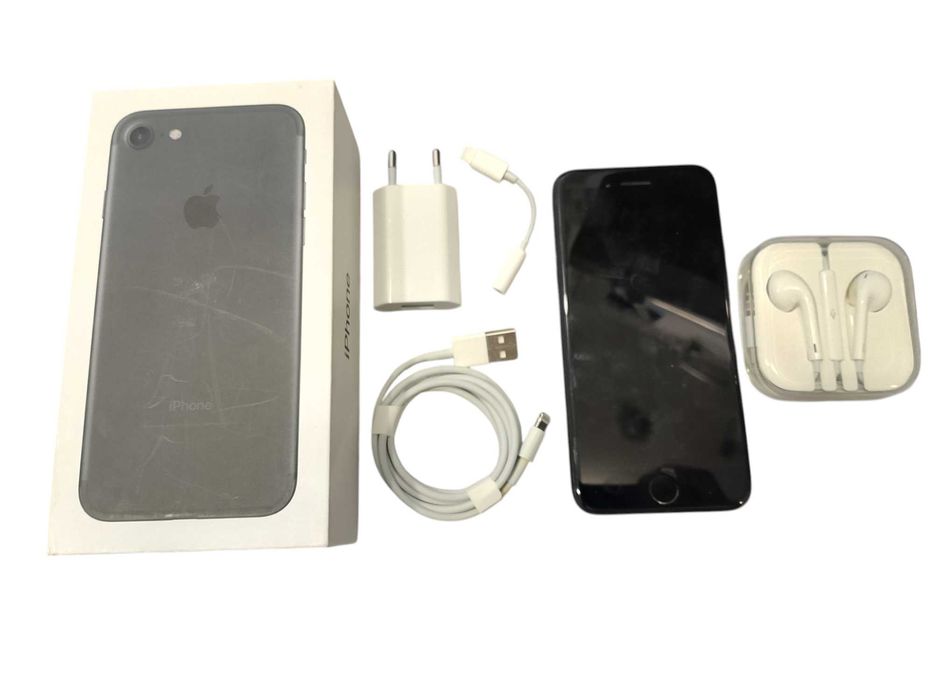 telefon Iphone 7 2/32GB komplet