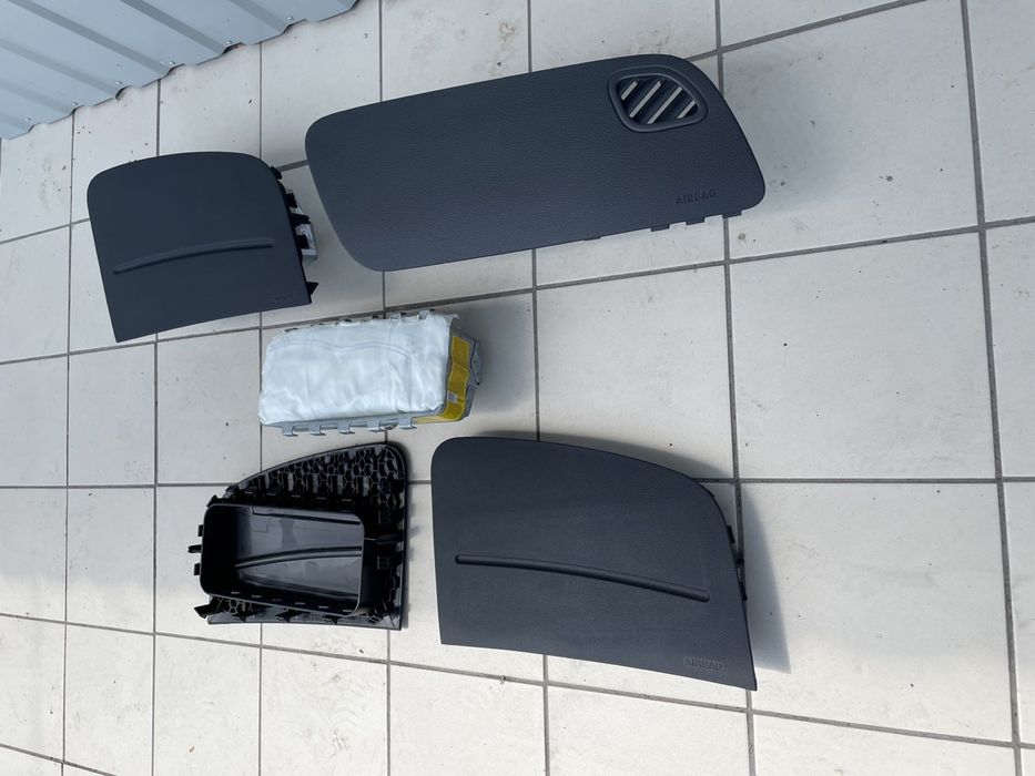 Заглушка подушка ремни Skoda Fabia Roomster крышка air bag руль Polo