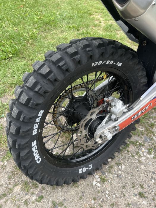 Geon GNX 300 YBS