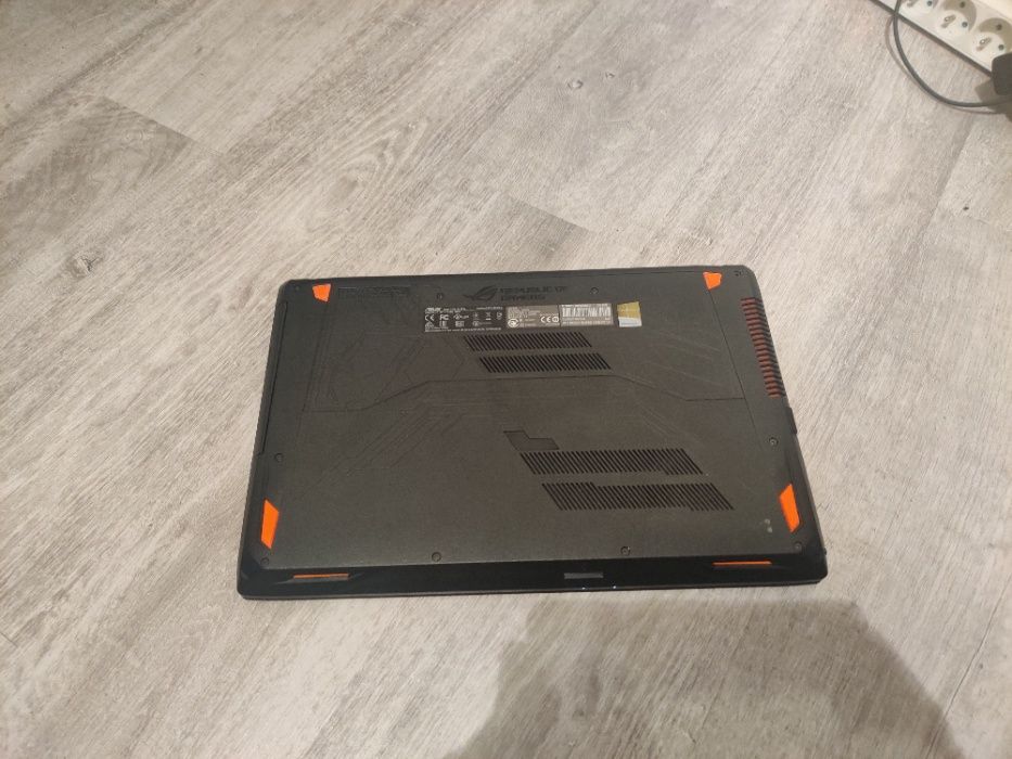 Asus Rog Strix GL553V - Sprawny w 100% - I5 7300HQ GTX1050