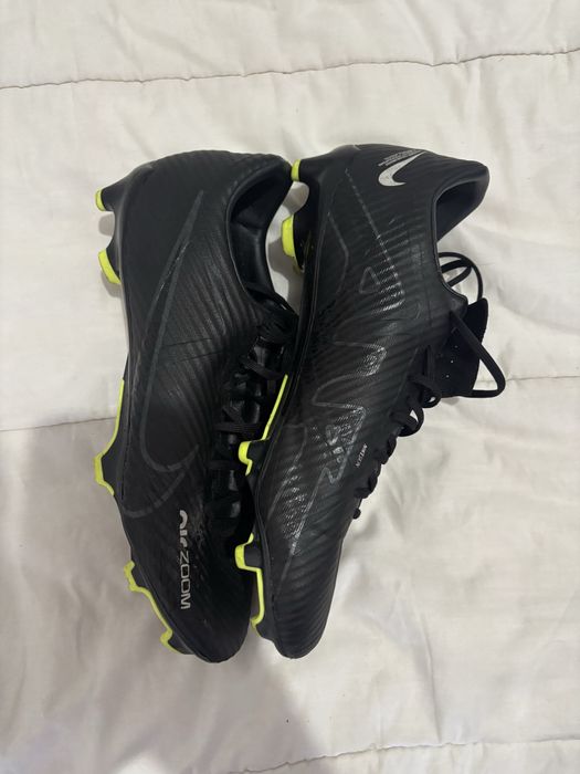 Chuteiras de Futebol Adulto
