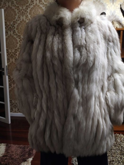 Casaco vison dourado e raposa como novos