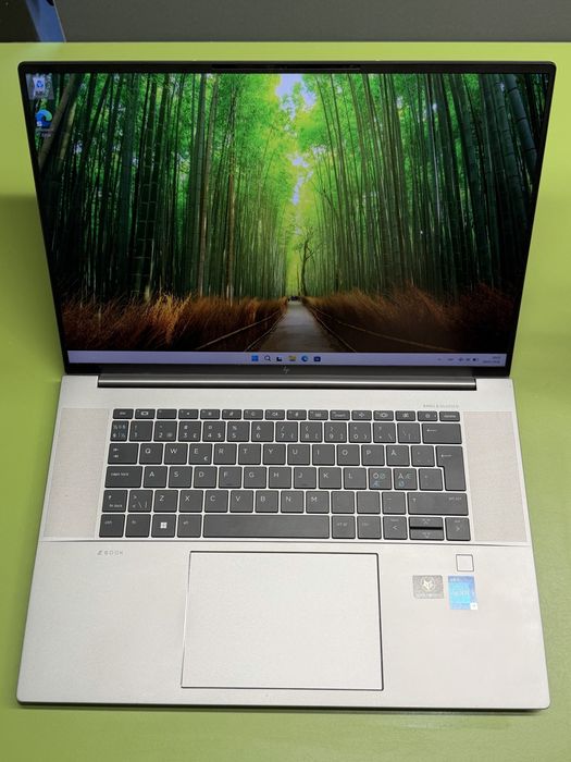 HP Zbook Studio 16 G9 (i9-12900H, 64gb DDR5, RTX 3000 12gb, 1tb SSD, 16" FHD+ 400nits) Робоча Станція