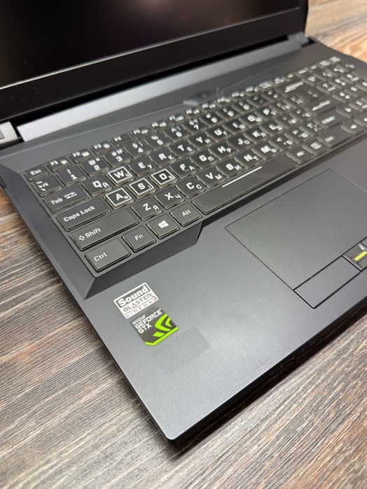 Ігровий ноутбук Clevo N850HJ 15.6FHD|Intel Core i7-7700HQ|DDR4-16GB|SSD-512GB|GTX-1050 4GB