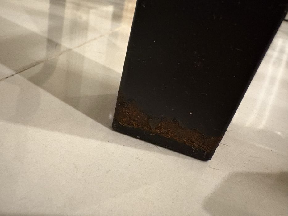 Mesa Granas em ferro Ikea