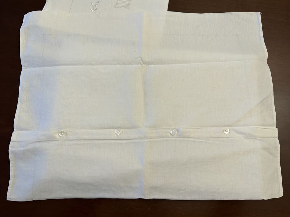 Lençol em Linho Bordado á Mão e com Ajour + Almofadas